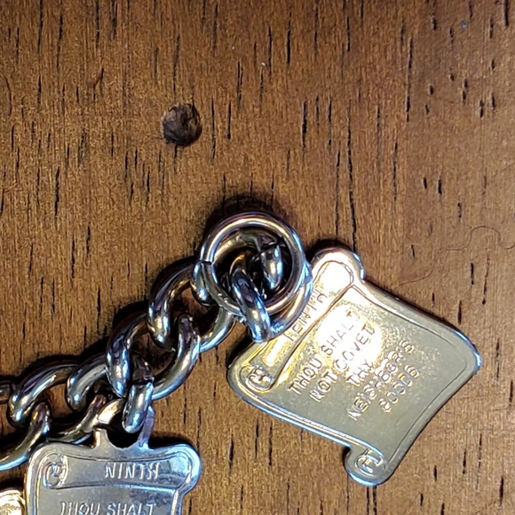 Ten Commandments Bracelet - Scroll Style - Picture 6 of 7